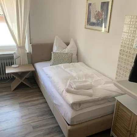 Zur Sonnenalb Bed and breakfast 3*