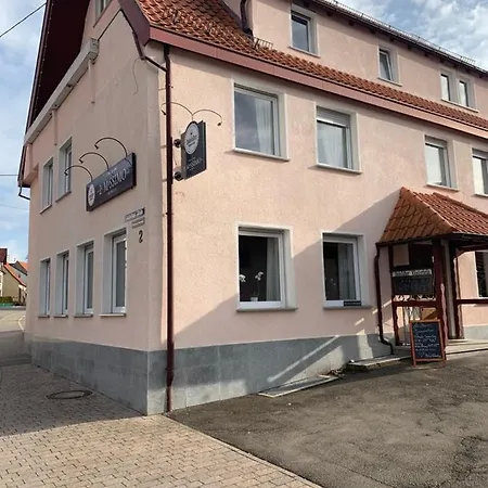 Zur Sonnenalb Bed & Breakfast 3*
